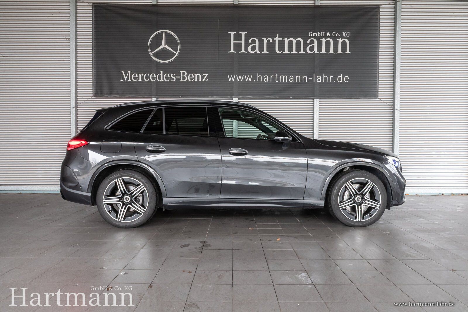 Mercedes-Benz GLC 200 4M AMG Leder Panorama Fahrassistenz KeyG