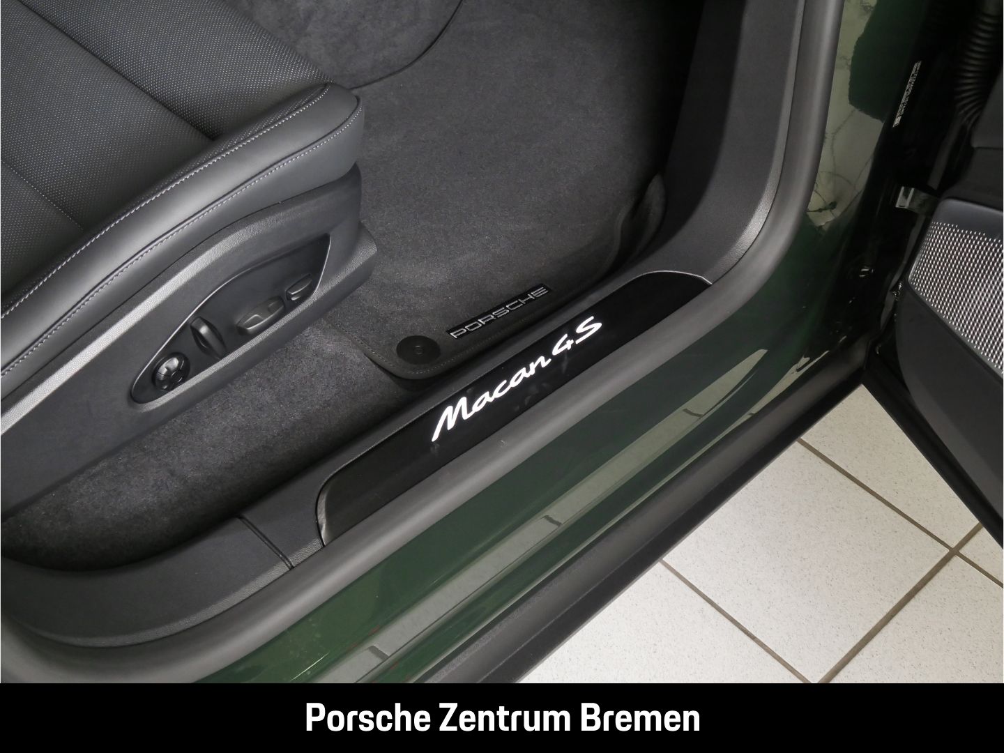 Porsche Macan 4 S Burmester Pano InnoDrive Luftfederung