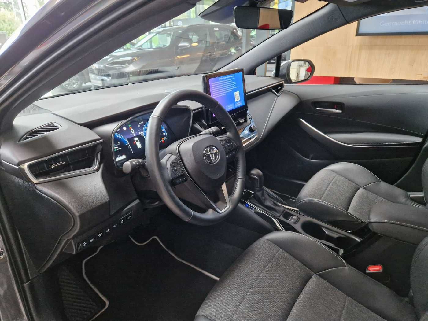 Toyota Corolla Touring Sports Hybrid 2.0 Team D/AHK