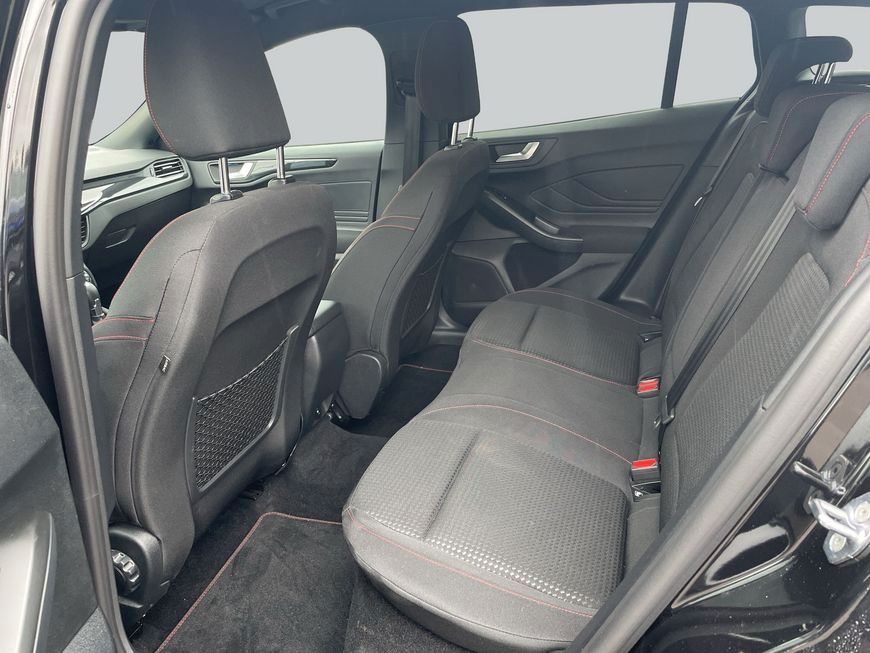Ford Focus Turnier 1.0 EcoBoost Hybrid Aut. ST-LINE X
