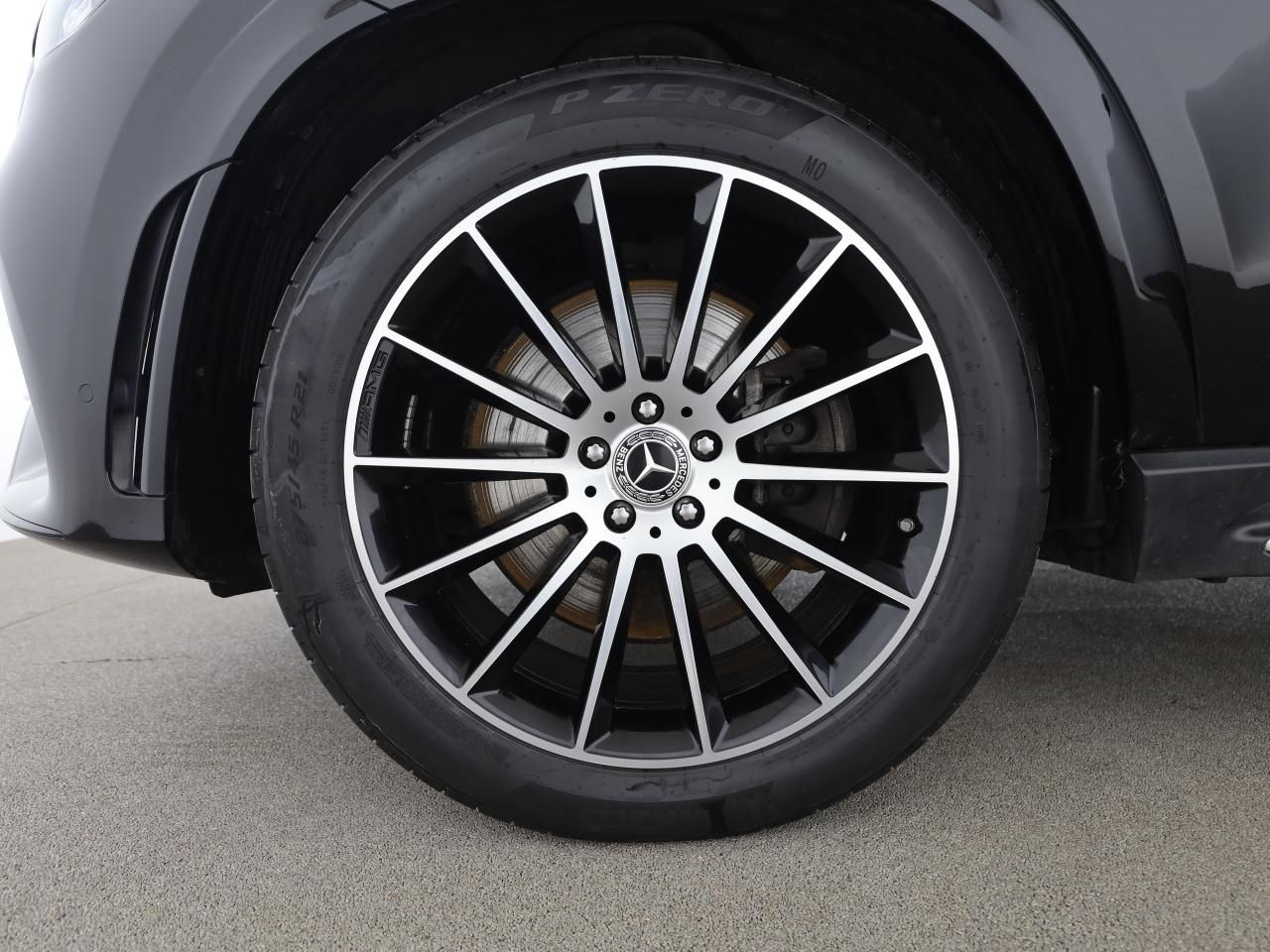 Mercedes-Benz GLE 350 de 4M AMG Night Burmester MBUX Pano LED