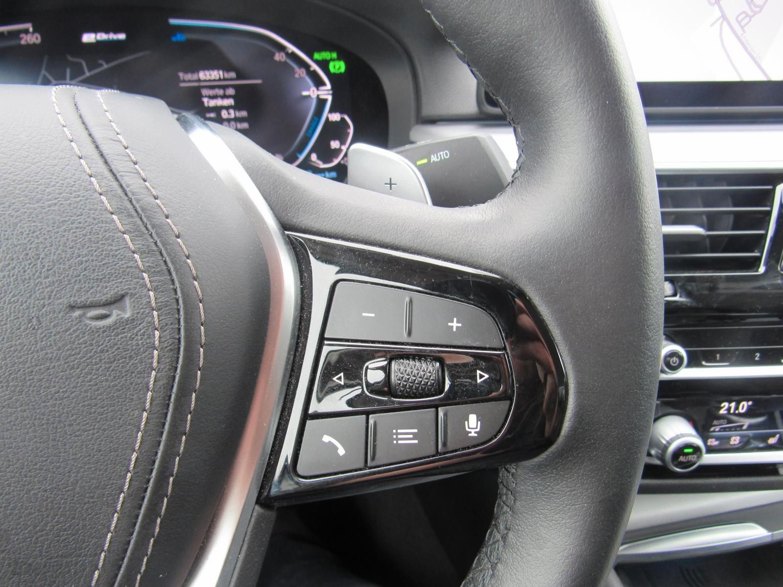 BMW 530e xDrive Limousine Laser, HUD, ACC, DAB, Hifi