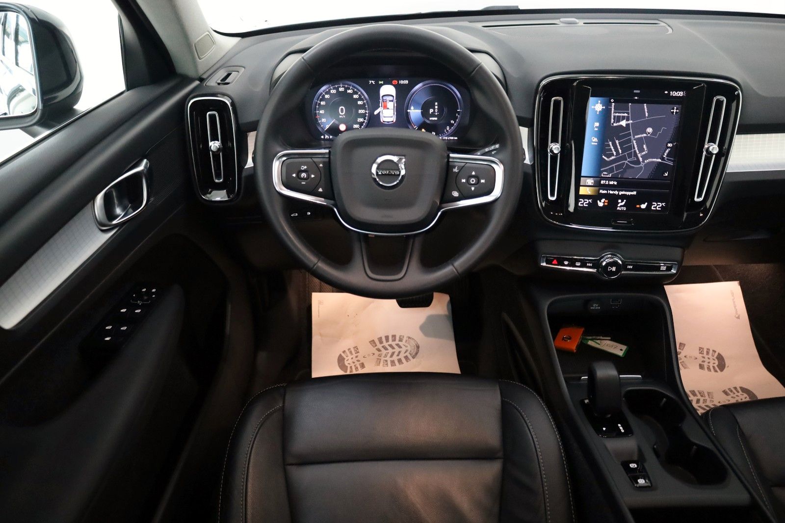 Volvo XC40 Inscription Expression,Leder,Navi,SH,AHK