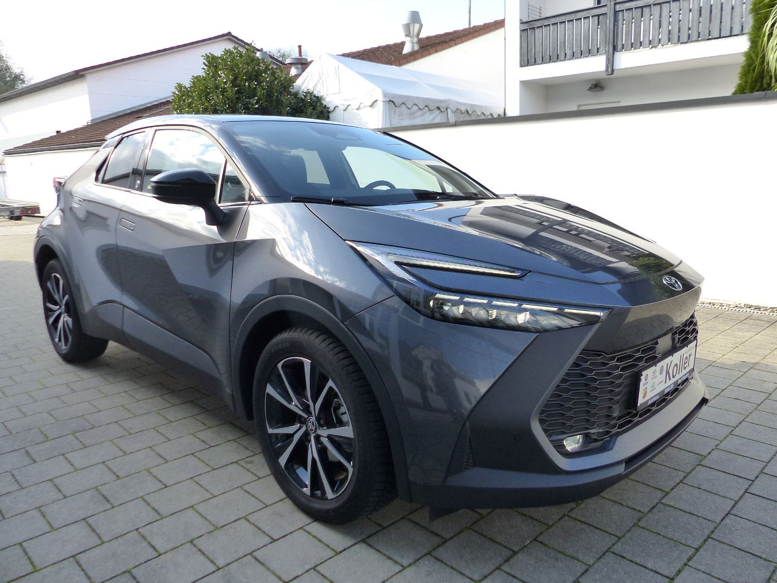 Toyota C-HR 1.8 Team D + Teckpaket LED el.Heckklappe