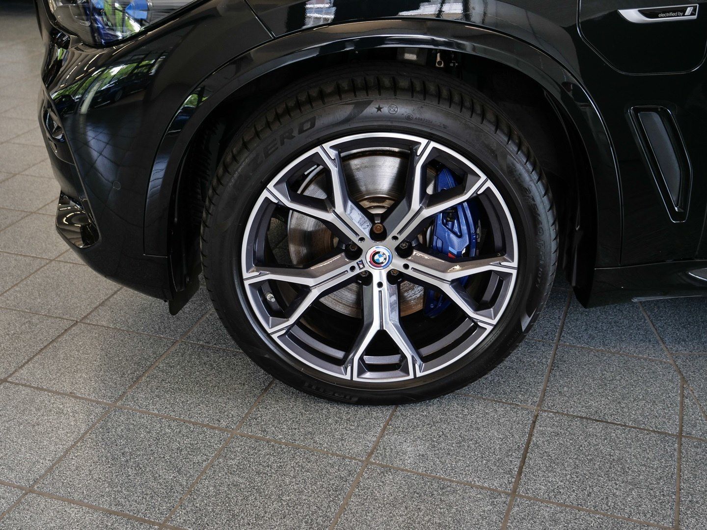 BMW X5 xDrive45e M-Sport Aut Nav HuD Laser h&k Pano