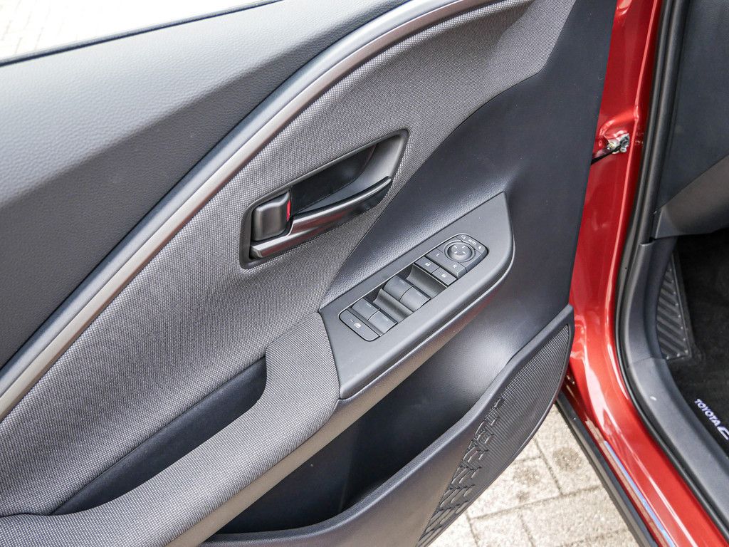 Toyota C-HR 2.0 Plug-In Hybrid Teamplayer Technik Paket