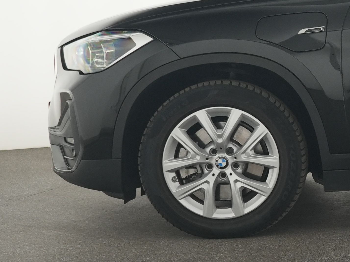 BMW X1 xDrive25e Advantage - Samsaru's Car Outlet