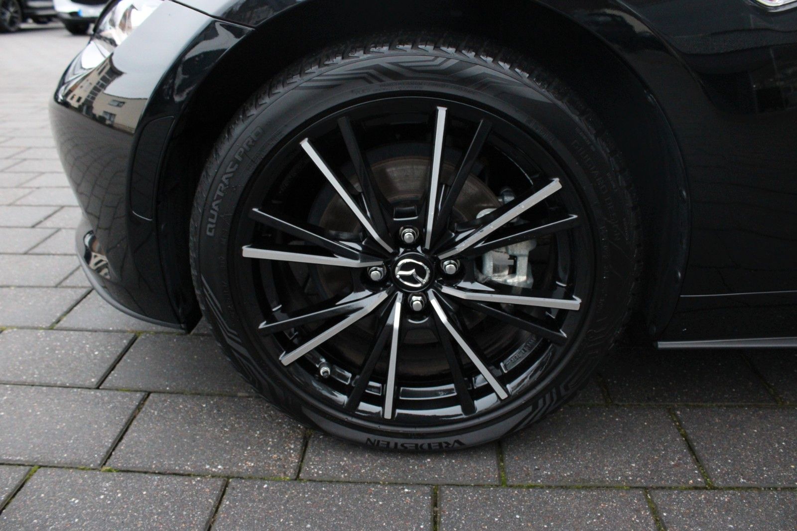 Mazda MX-5 Exclusive-Line*LEDER*NAVI*LED*KAMERA*BOSE