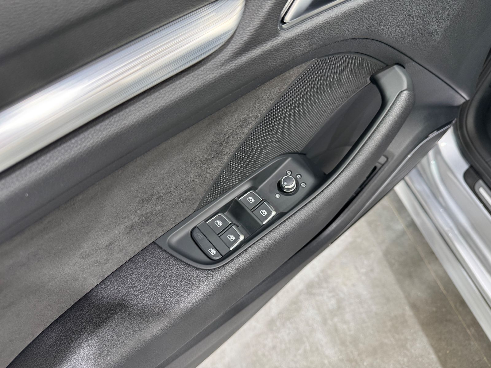 Audi A3 Sportback 40 e-tron sport - Samsaru's Car Outlet