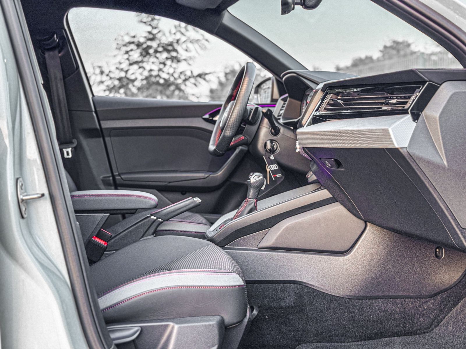 Audi A1 Sportback 40 TFSI S line - Samsaru's Car Outlet
