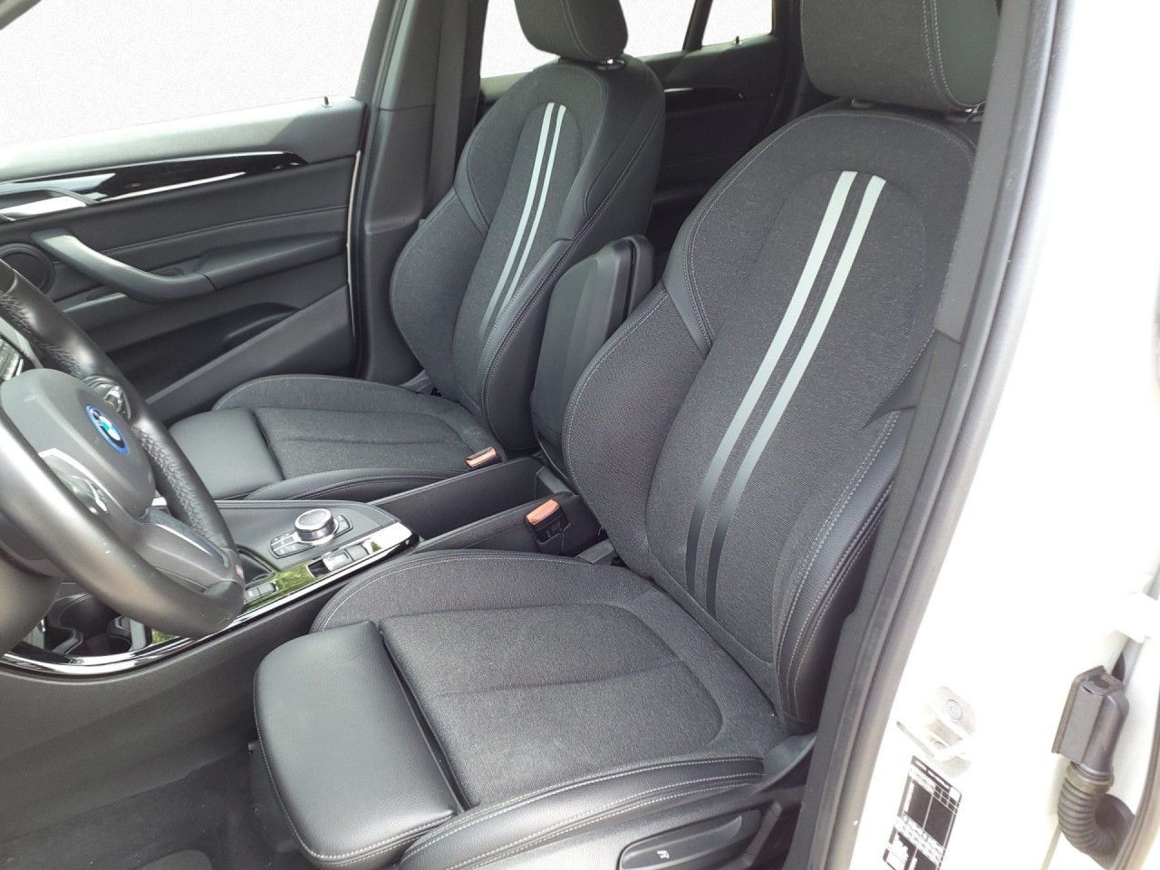 BMW X1 xDrive25e M SPORT - Samsaru's Car Outlet