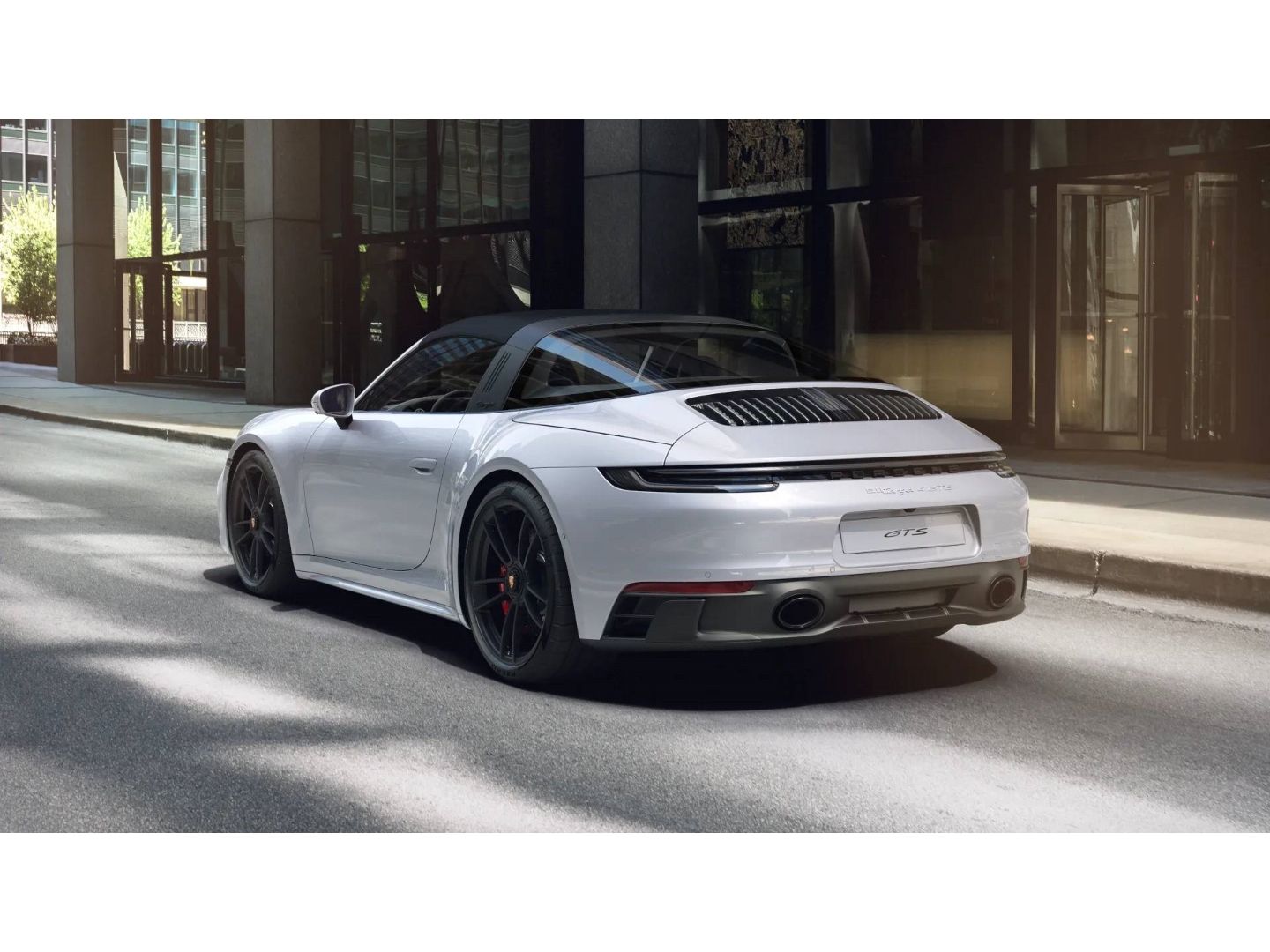 Porsche 992 Targa 4 GTS InnoDrive Surround View BOSE