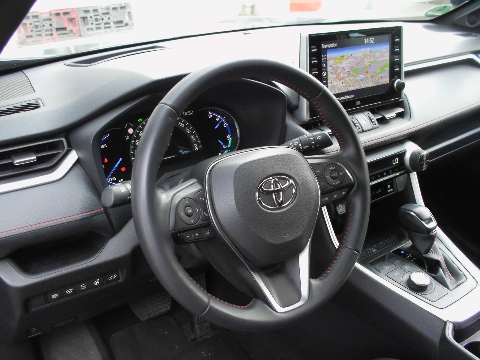 Toyota RAV4   Plug-in Hybrid 4x4