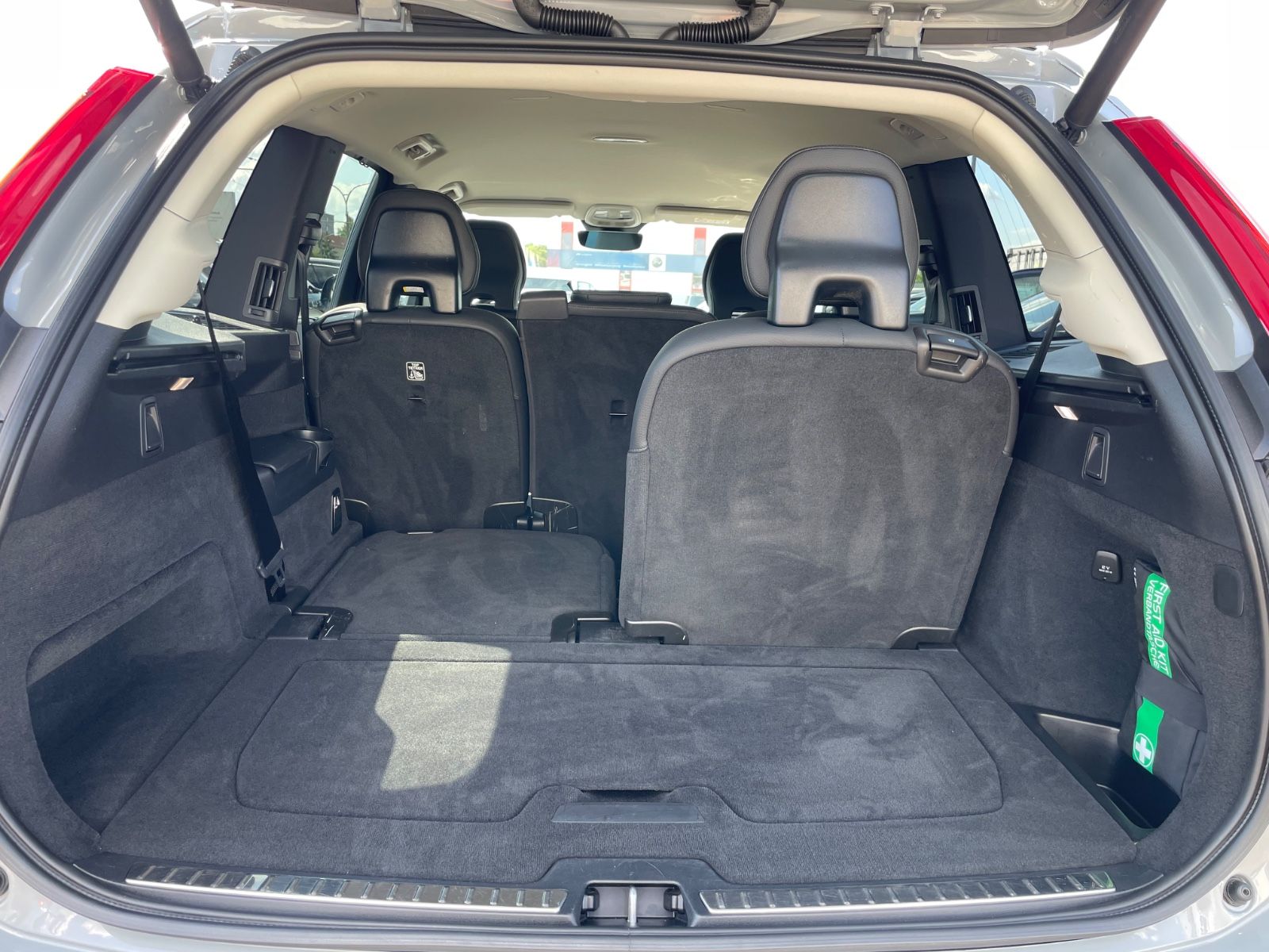 Volvo XC90 T8 AWD PlugIn Plus Dark BLIS H&K Cam 2,49%*