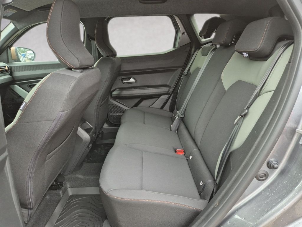 Dacia Duster Extreme HYBRID 140 - Samsaru's Car Outlet
