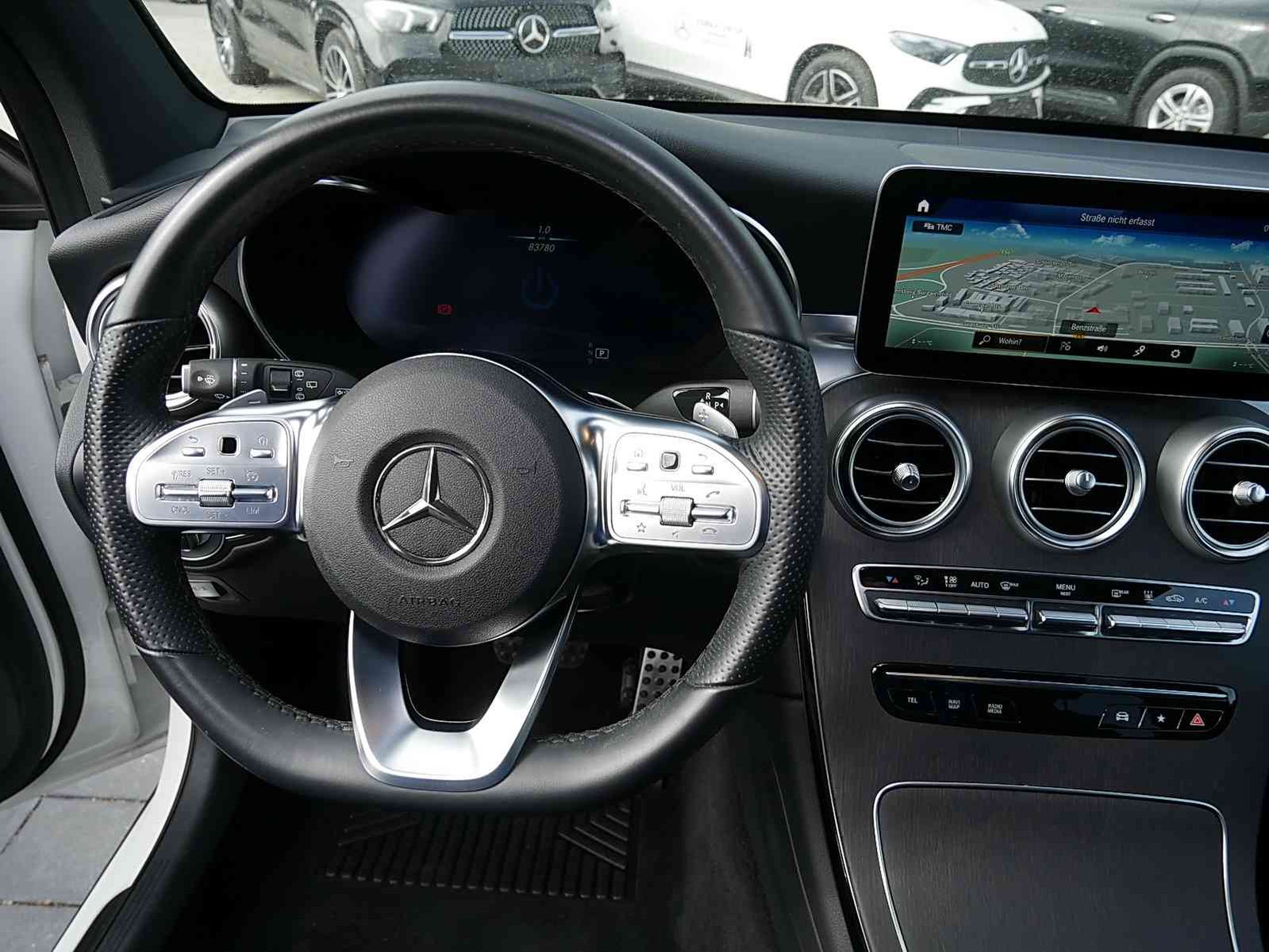 Mercedes-Benz GLC 300 e 4M AMG - Samsaru's Car Outlet