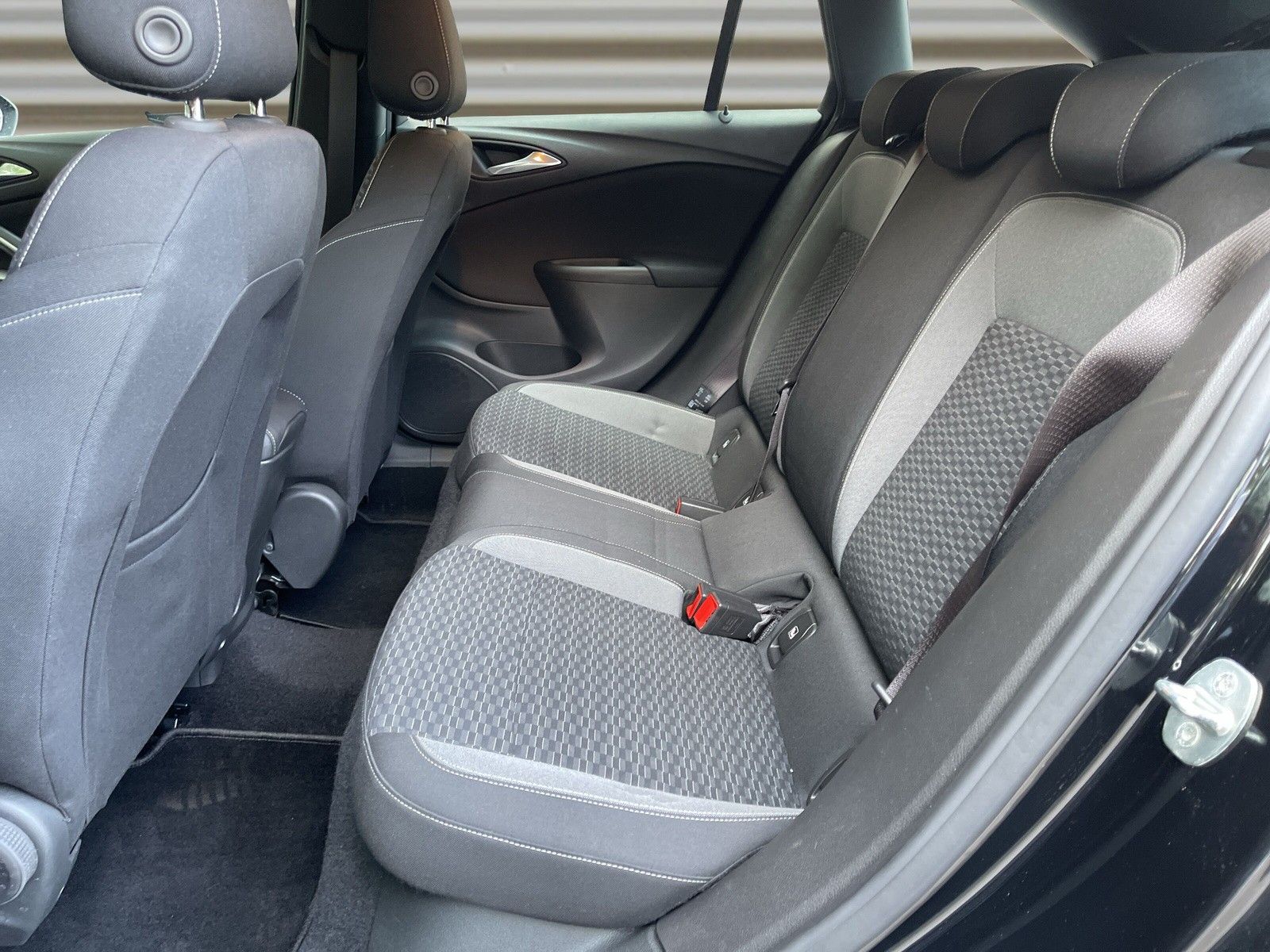 Opel Astra K 1.5 CDTI - Samsaru's Car Outlet