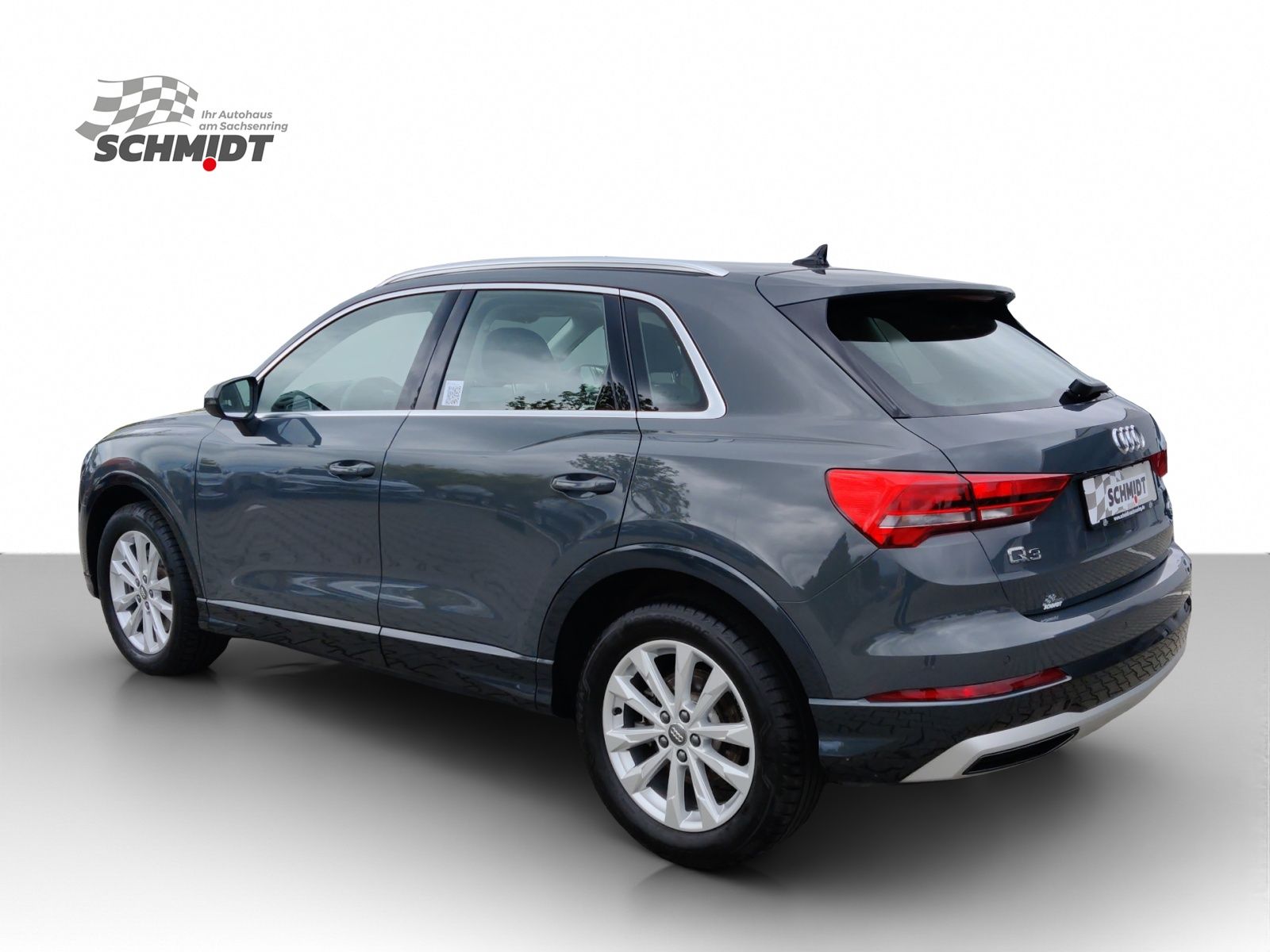 Audi Q3 40 TFSI quattro advanced - Samsaru's Car Outlet