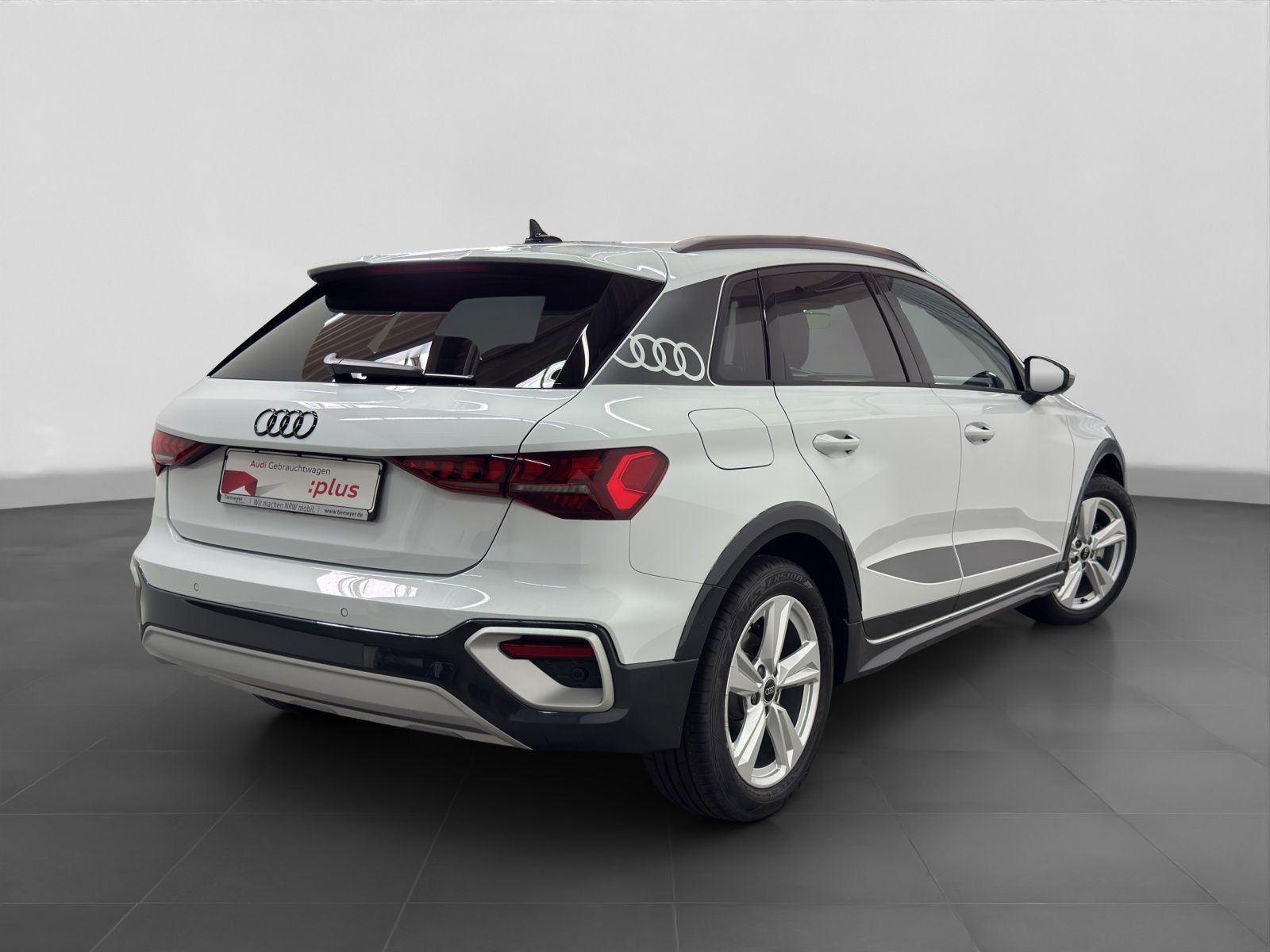 Audi A3 allstreet 35 TFSI - Samsaru's Car Outlet