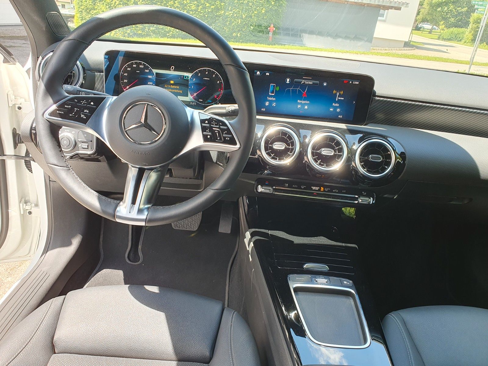 Mercedes-Benz A 180 Progressive - Samsaru's Car Outlet