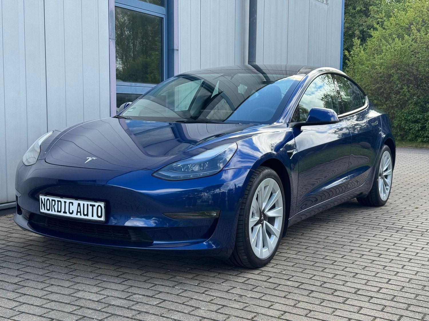 Tesla Model 3 Long Range Dual AWD + EAP + 8fachbereift