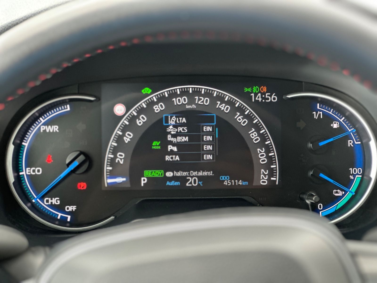Toyota RAV 4 Plug-in Hybrid 4x4 Executive - Samsaru's Car Outlet