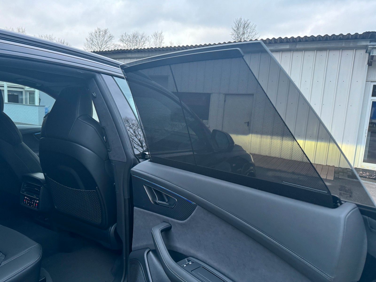 Audi Q8 50 TDI quattro.3 x S-Line.UPE 141.745€