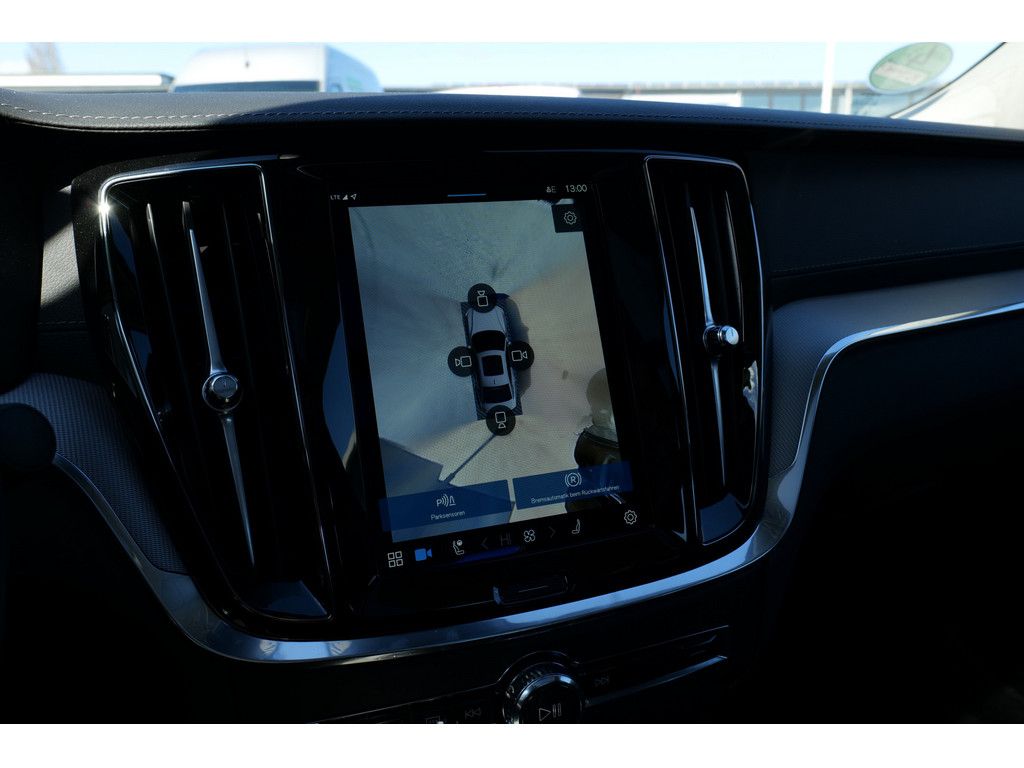 Volvo S60 Lim. T8 Ultimate Dark Recharge Plug-In Hybri
