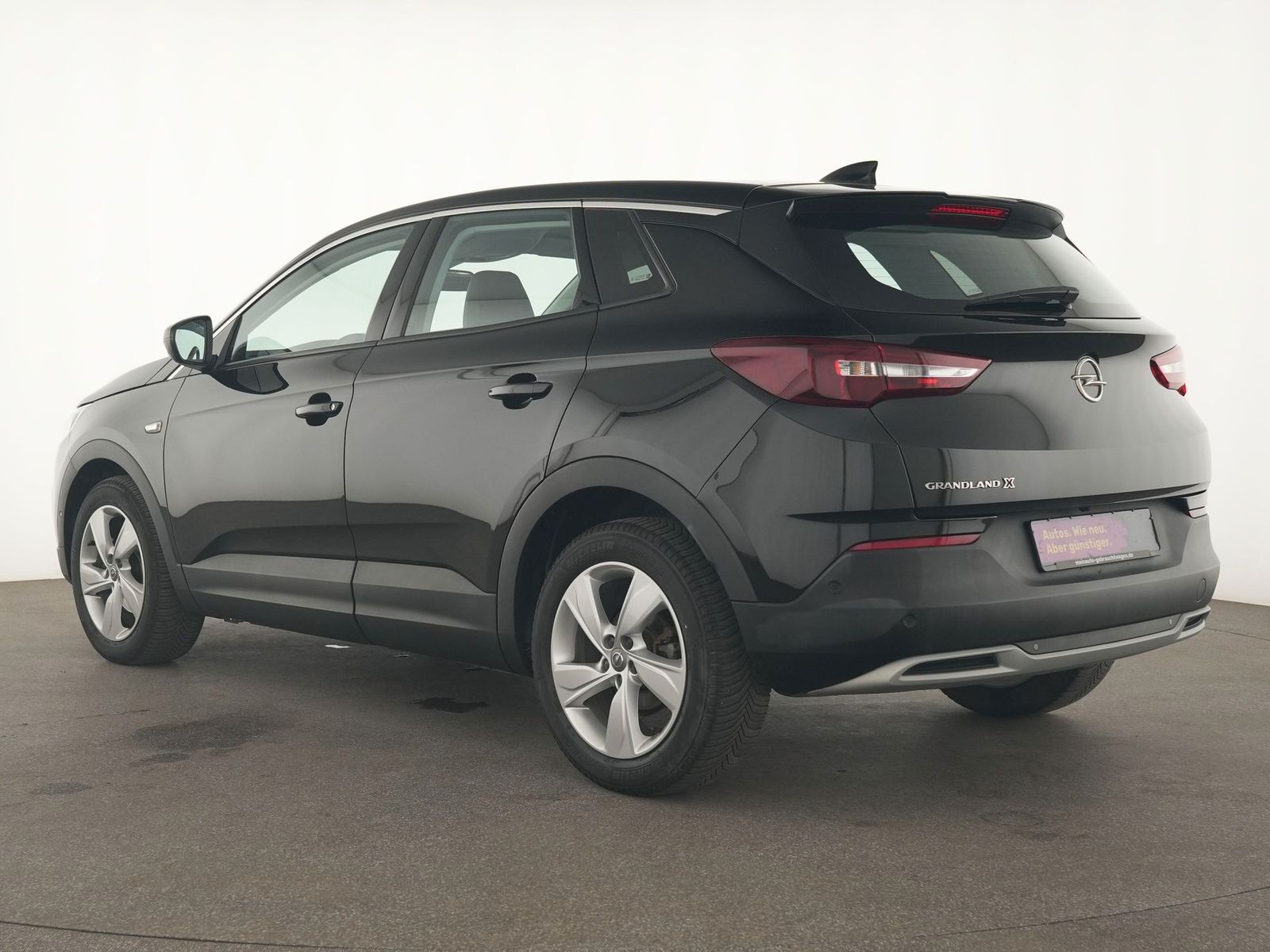 Opel Grandland INNOVATION - Samsaru's Car Outlet