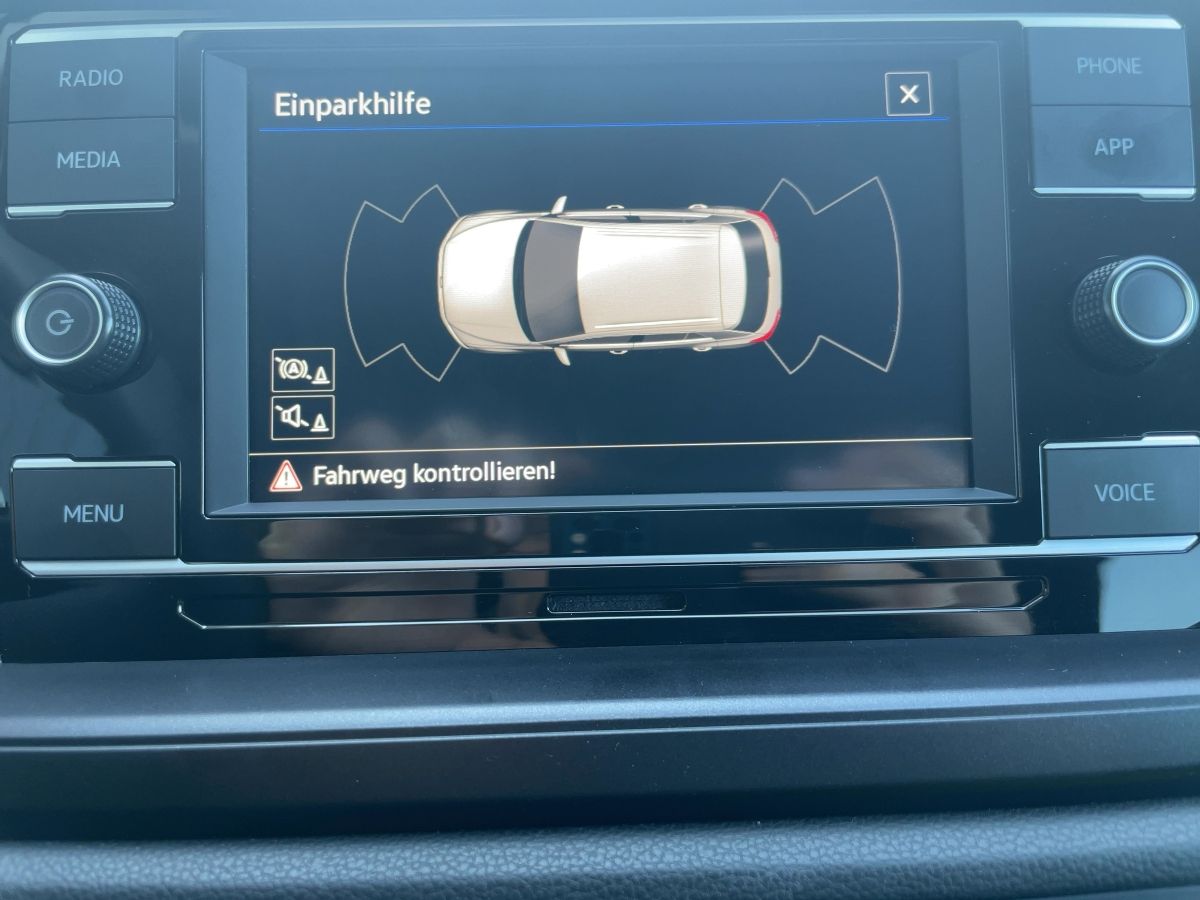Volkswagen Taigo 1.0 TSI Virt LED Black - Samsaru's Car Outlet
