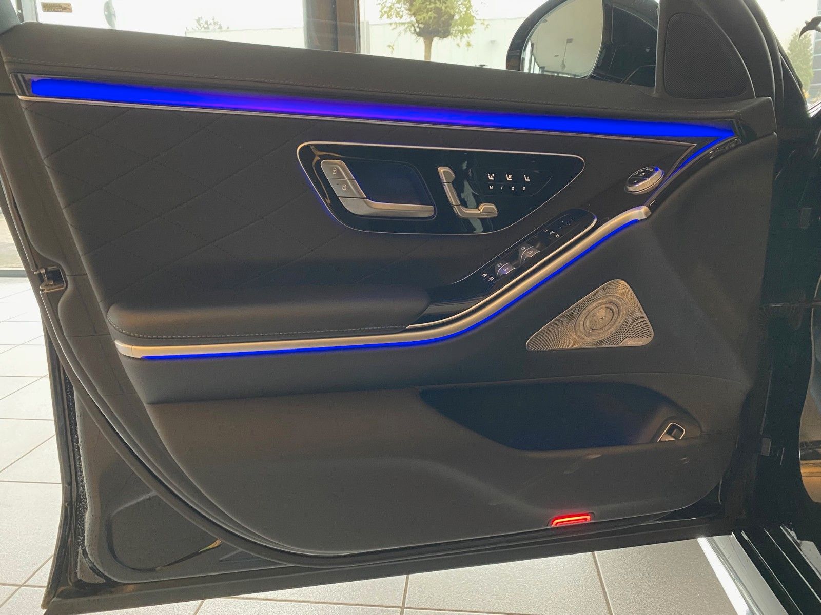 Mercedes-Benz S 580 4M L AMG Line - Samsaru's Car Outlet
