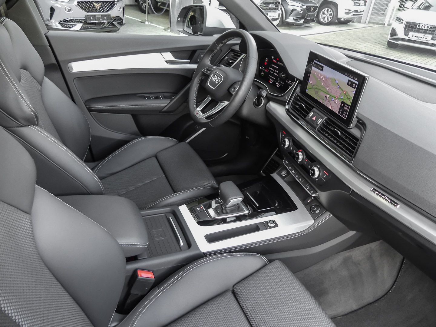 Audi Q5 S line 50 TDI quattro - Samsaru's Car Outlet