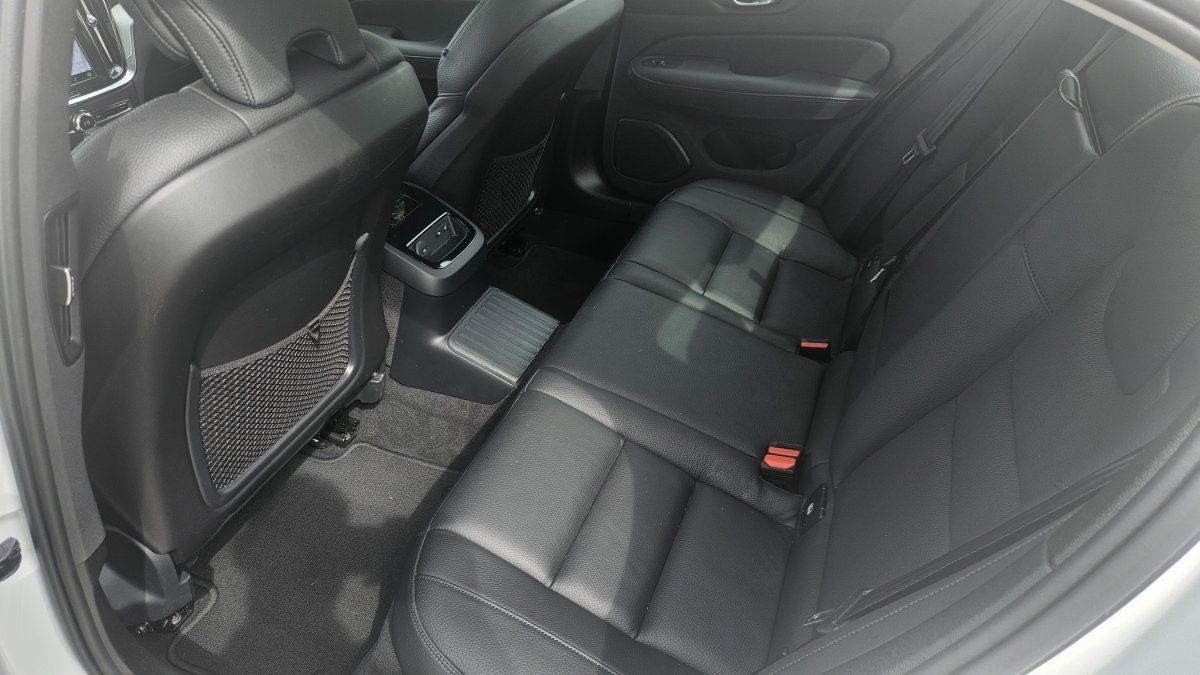 Volvo S60 T8 Ultimate Dark AWD Plug-in Hybrid