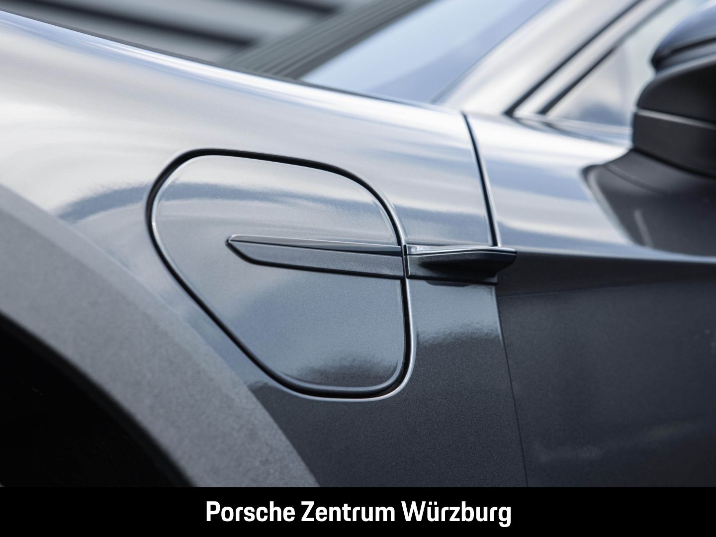 Porsche Taycan 4S Cross Turismo BOSE Surround View