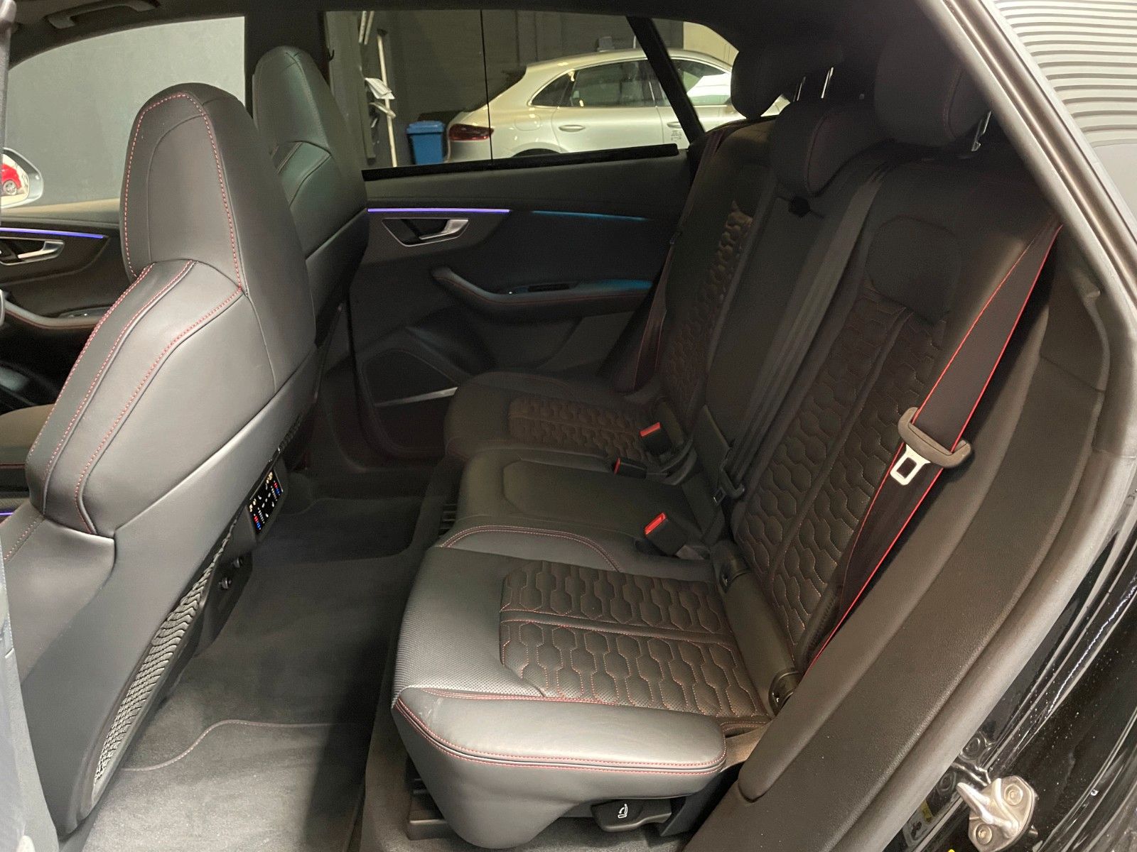 Audi RSQ8 4.0 TFSI quattro*Keramic-StandHz-B&O*