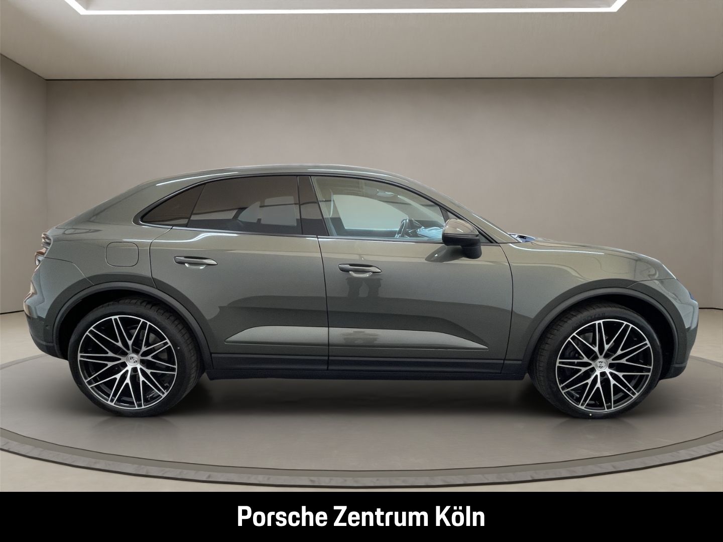Porsche Macan 4 Luftfederung Panoramadach Surround-View
