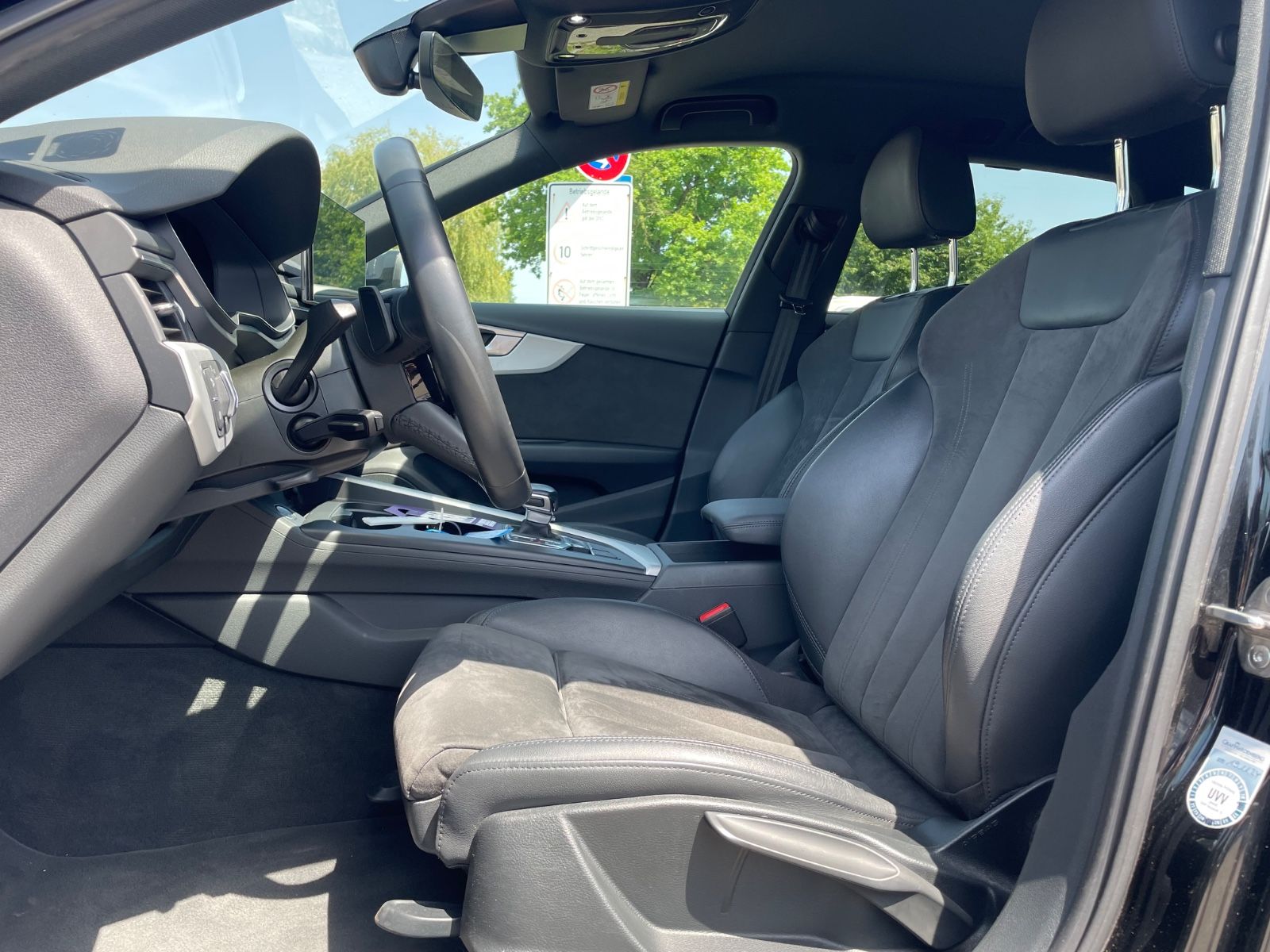 Audi A4 Avant 35 TDI - Samsaru's Car Outlet
