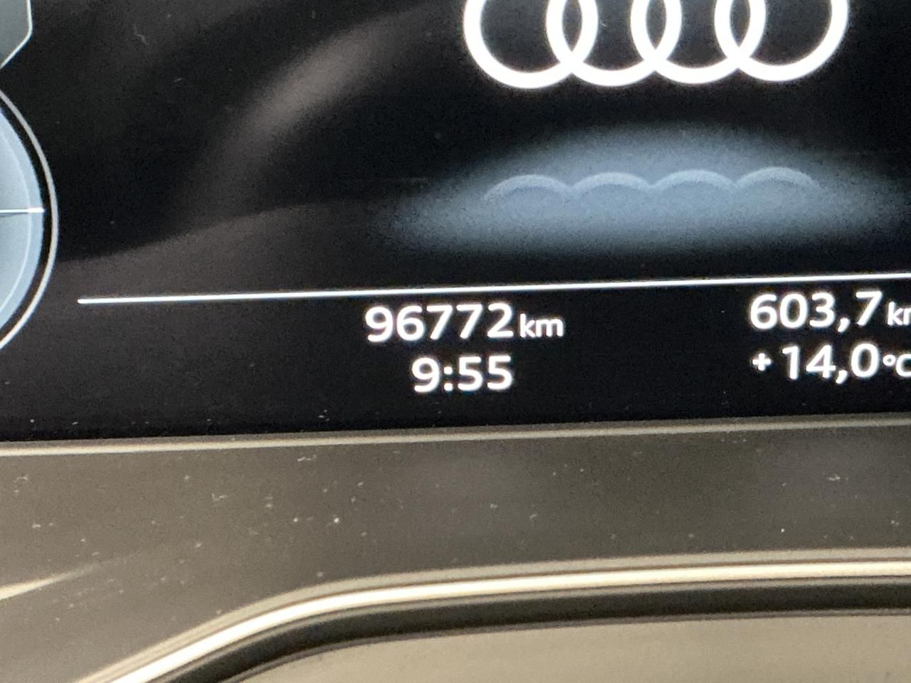 Audi Q5 50 TFSI e quattro S tronic S line Matrix|AHK