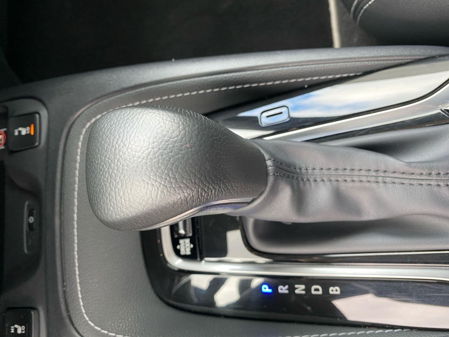 Toyota Corolla 1.8 Hybrid TS Team D *Navi*LED*CarPlay*