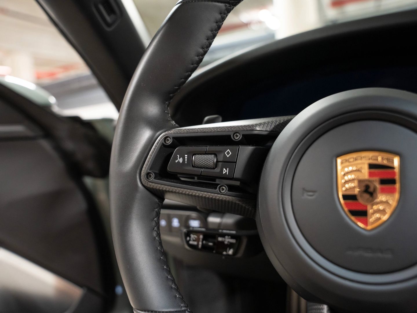 Porsche 992 Targa 4 GTS InnoDrive Burmester Lift-VA
