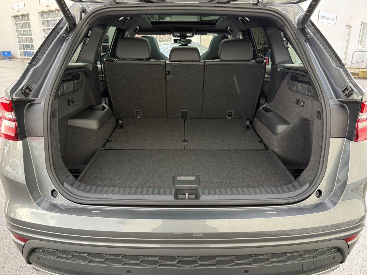 Skoda Kodiaq II 2.0 TSI 4x4 Sportline 7S DCC 360 HeadU