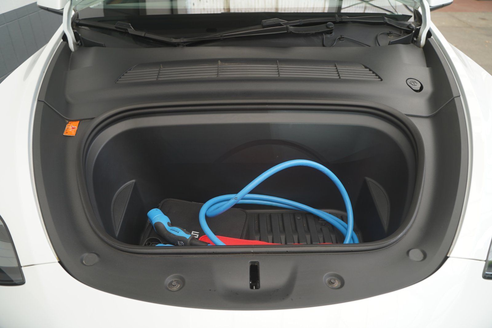 Tesla Model Y Standard Range RWD *1. Hand*unfallfrei*