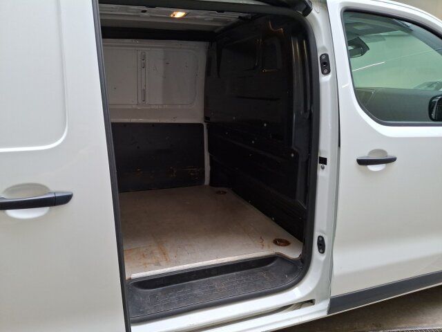 Opel Vivaro Cargo 2.0 D M Edition - Samsaru's Car Outlet
