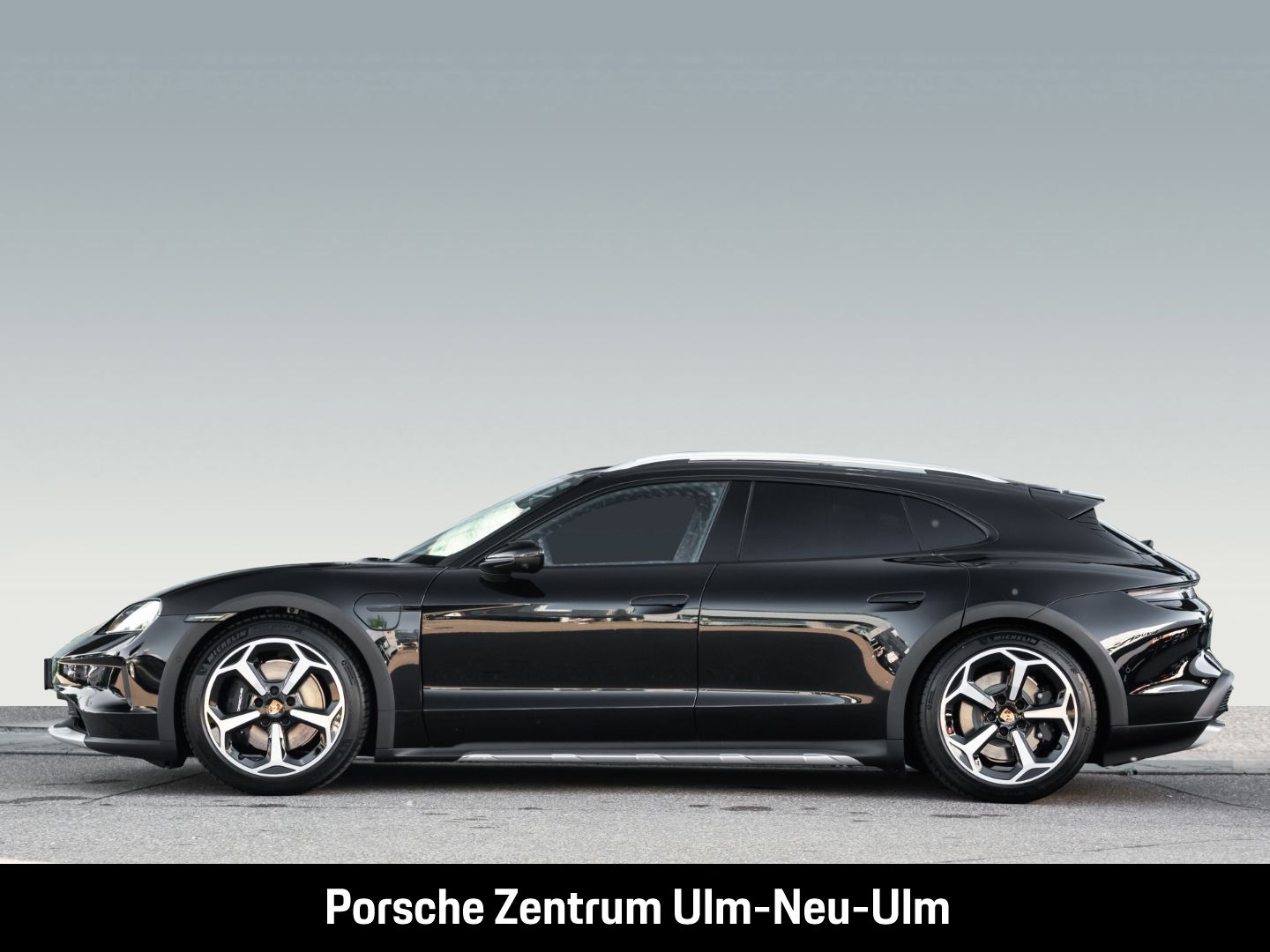 Porsche Taycan 4 Cross Turismo HD-Matrix ACC BOSE 20-Zol