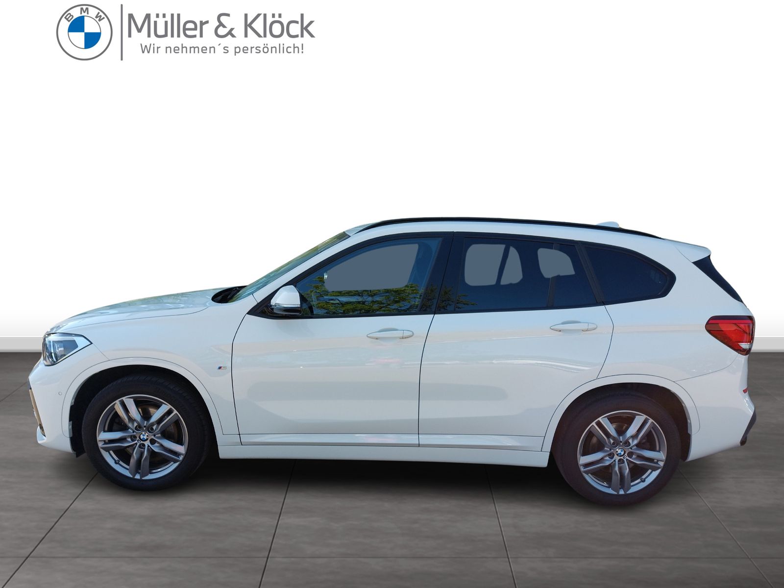 BMW X1 xDrive20i M Sportpaket - Samsaru's Car Outlet