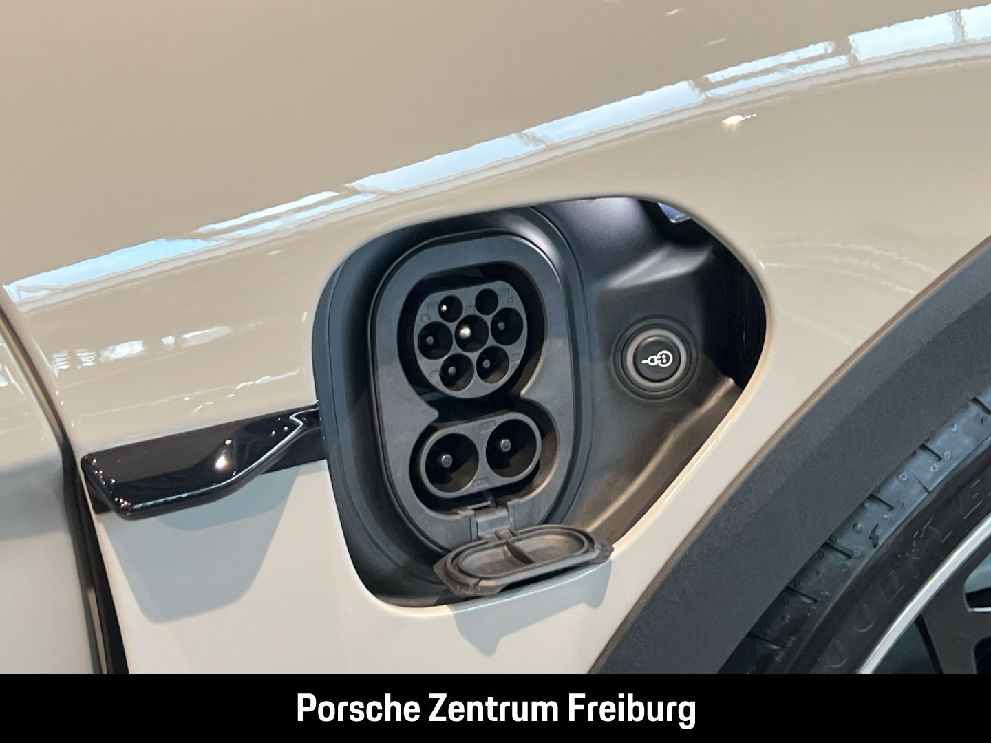 Porsche Taycan 4S Cross Turismo LED-Matrix InnoDrive