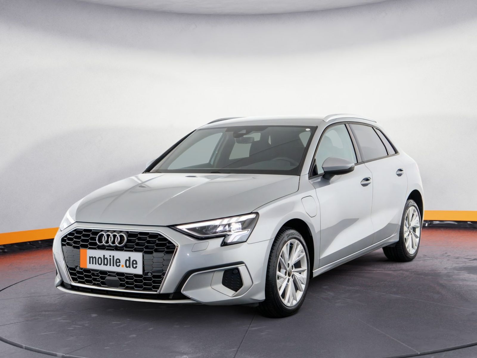 Audi A3 Sportback 40 TFSI e Advanced - Samsaru's Car Outlet