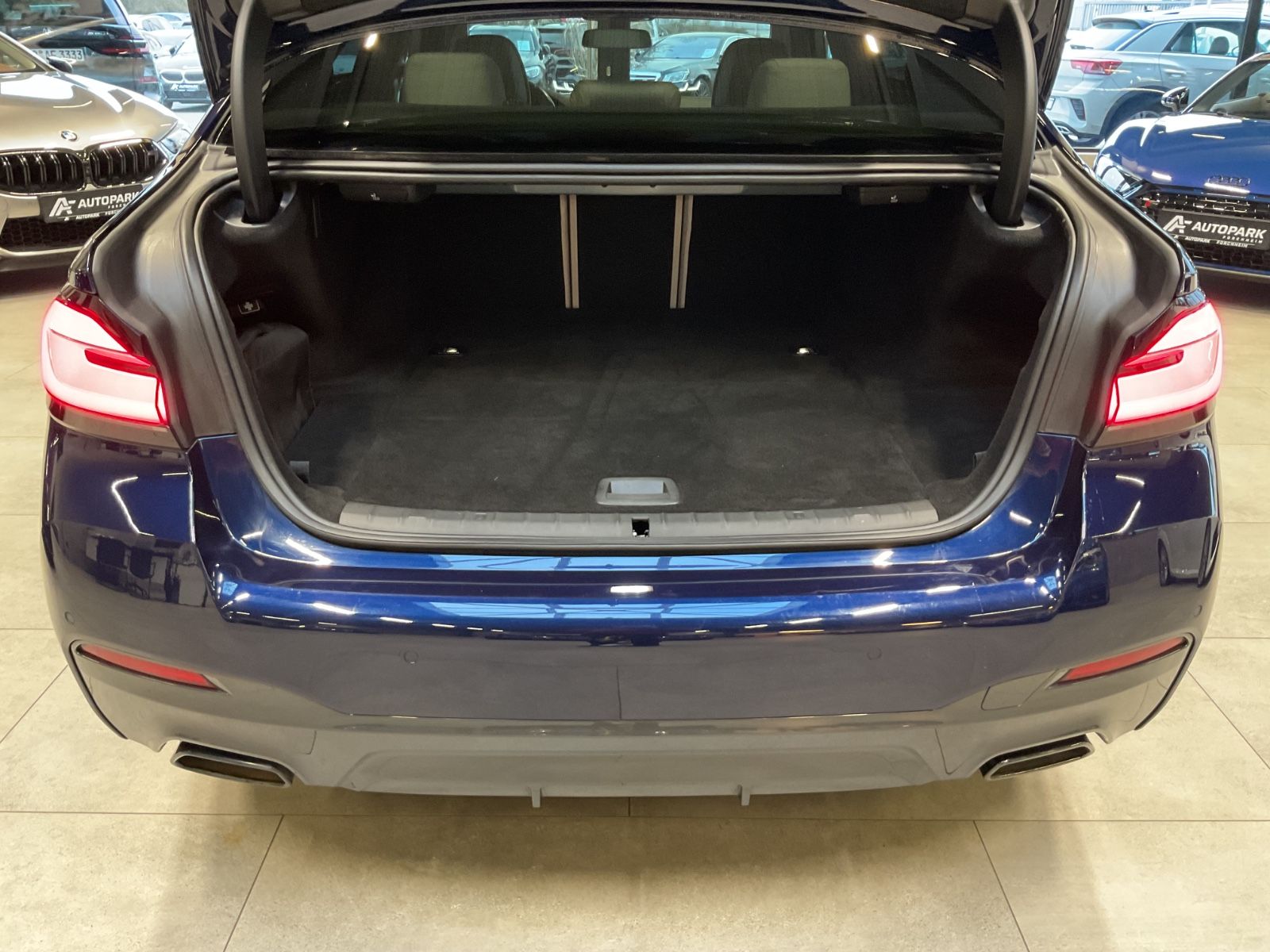 BMW 545e xDr. M Paket Exclusivleder HuD Laserl.