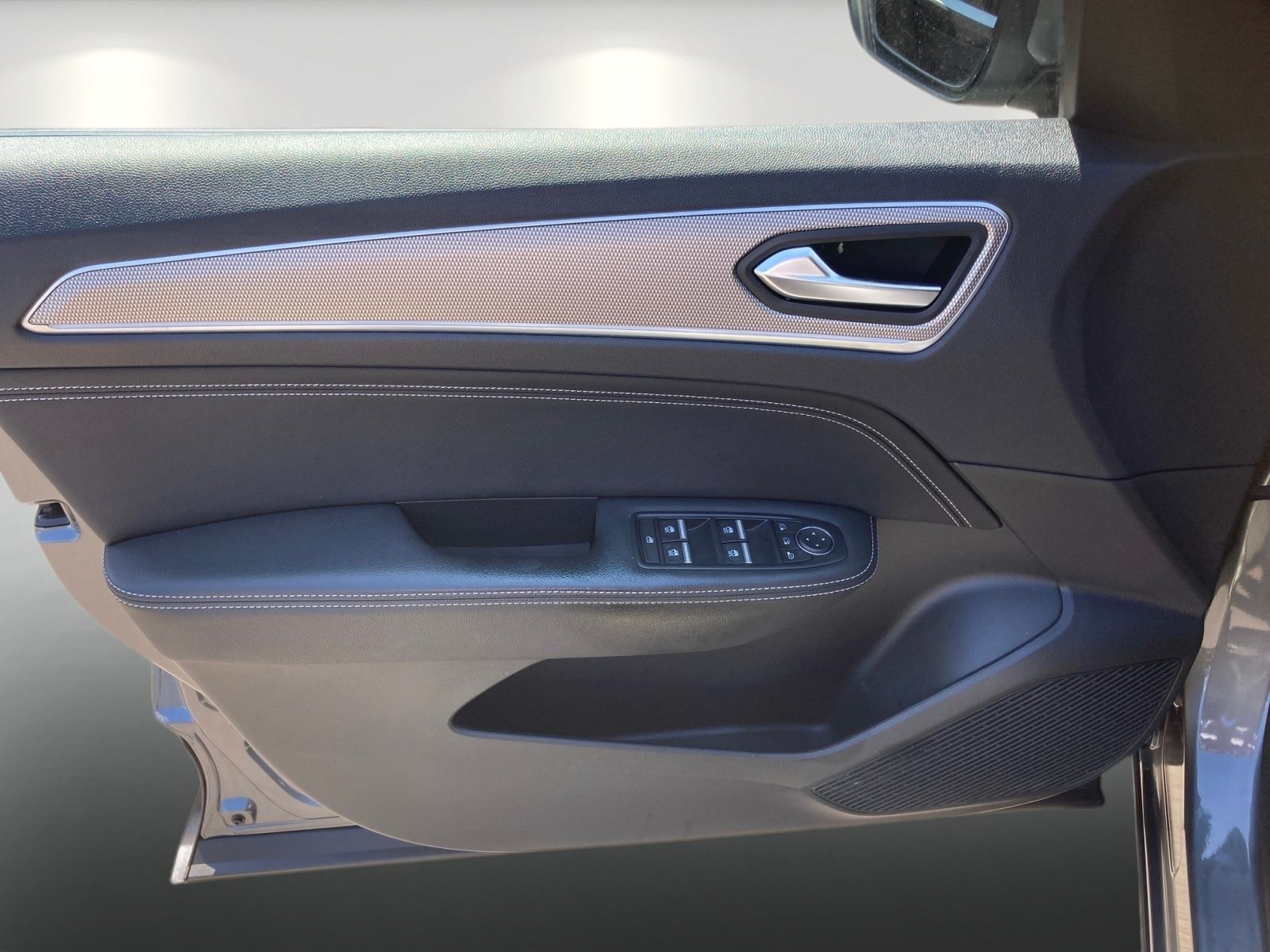 Renault Arkana INTENS TCe 140 EDC - Samsaru's Car Outlet