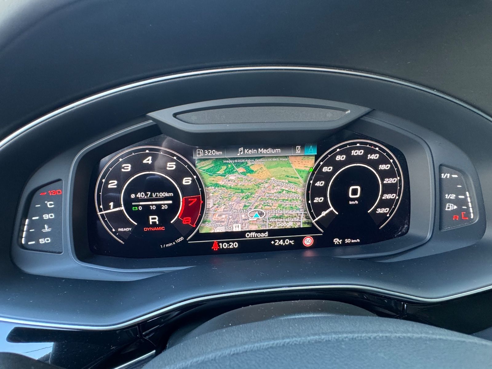 Audi RSQ8/HD-Matrix/PANO/AHK/23"/StdHeiz/BLACK/360°/